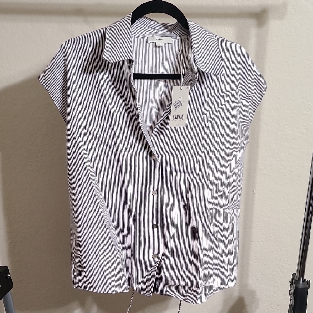 Vince White and Black Vertical Stripe Short-Sleeve Button-Down Shirt